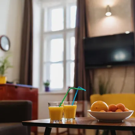 The Jasper Apartment *