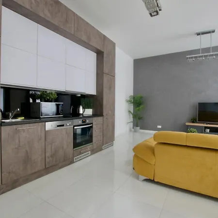 Apartment Premium By Hi5-ditroi *