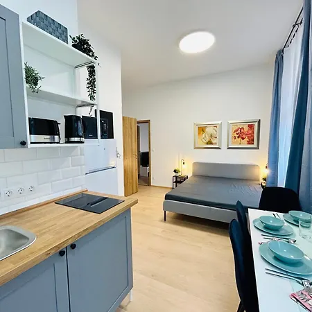 Cozy Centre Apartment *