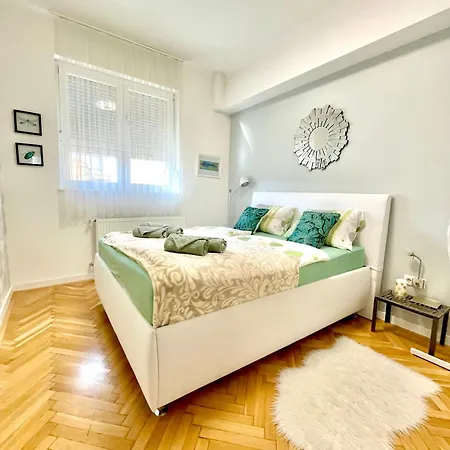 Apartmán Mint Pearl 3 2 Bathrooms At Kalvin Square Budapešť
