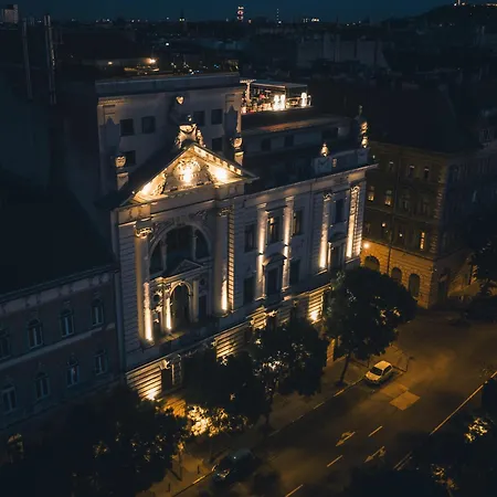 Mystery Budapest
