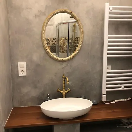 Apartment In Iv. Budapest