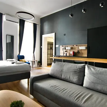 Apartment Flatiron Building - By Hi5