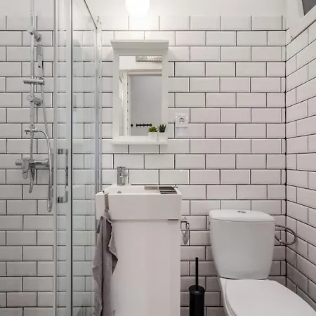 E32 - Oktogon Panorama Suite - Best Location - By Bqa Budapest