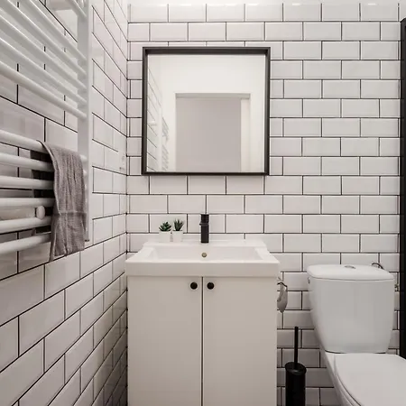 E32 - Oktogon Panorama Suite - Best Location - By Bqa * Budapest