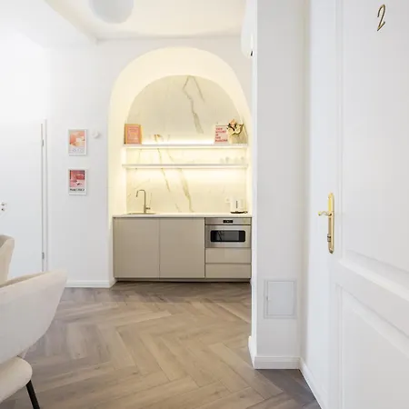 Appartamento E13 - Grand Boulevard Heritage - Location By Bqa *