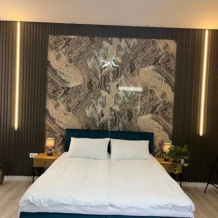 Apartment S8 Downtown *