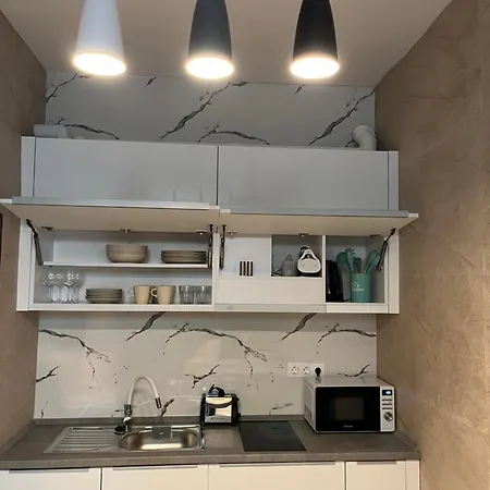 S8 Downtown Apartment