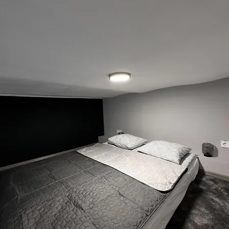 Ya House Aparthotel