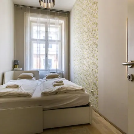 Apartment Andrassy Str. Luxury Budapest