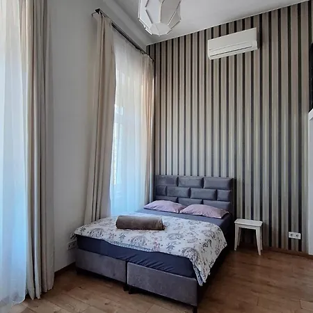 Tempo Life * Budapest