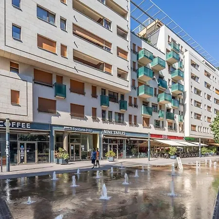 - Balcony - Modern * Budapešť