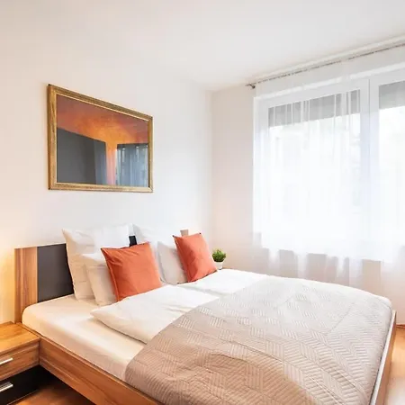 - Balcony - Modern * Budapešť