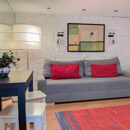 B15 Downtown Cosy Apartment *