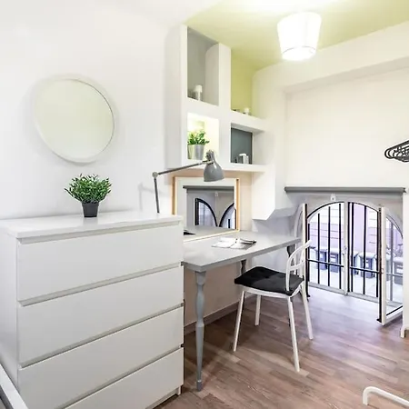 Apartment Cityscape Budget Alfa *