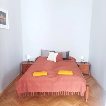 Imola House In The Center Apartment