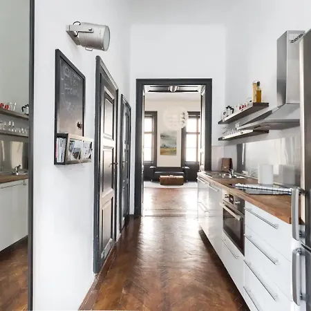 Apartment Kertesz 22 - 3 Bedrooms And Living With 2 Baths Budapest