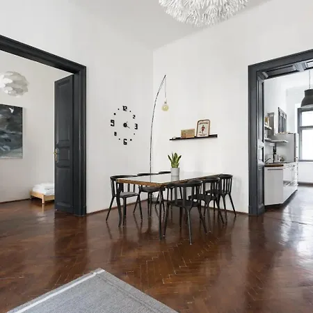 Apartment Kertesz 22 - 3 Bedrooms And Living With 2 Baths Budapest