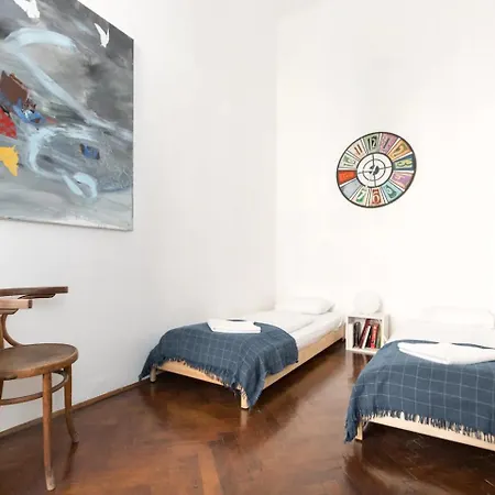 Kertesz 22 - 3 Bedrooms And Living With 2 Baths Apartment