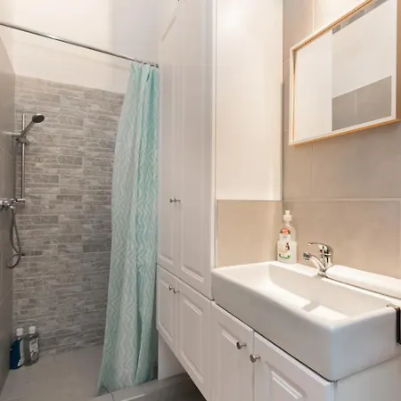 Kertesz 22 - 3 Bedrooms And Living With 2 Baths Apartment