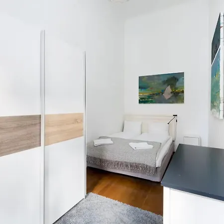 Kertesz 22 - 3 Bedrooms And Living With 2 Baths Apartment