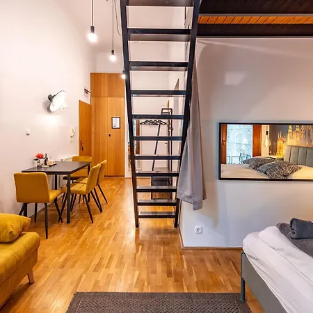Mooki Loft&garden In Sohobudapest * Budapest