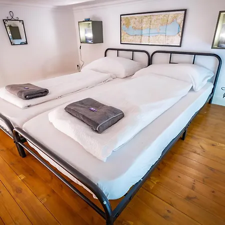 Mooki Loft&garden In Sohobudapest *
