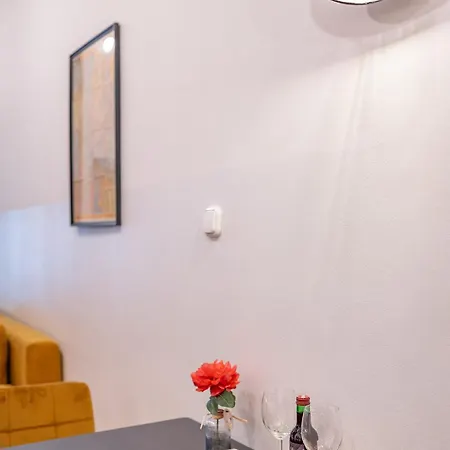 Mooki Loft&garden In Sohobudapest Apartment