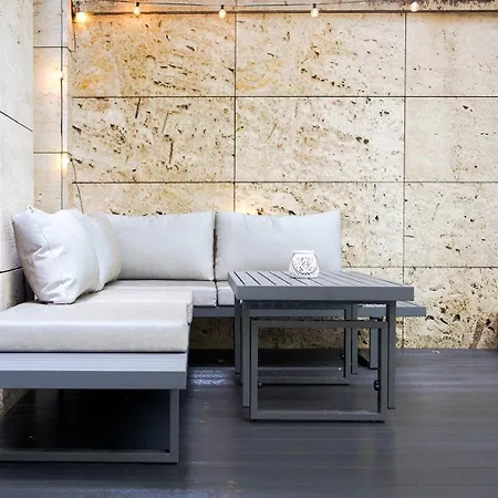Apartment Mooki Loft&garden In Sohobudapest Budapest