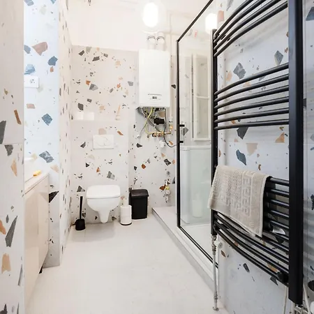 Serene And Spacious In The Centre * Budapest