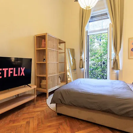 Apartment Designer *