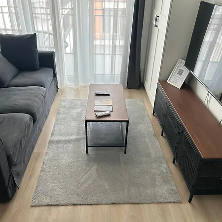 Apartment West Budapest-edge Of Downtown-free Parking *