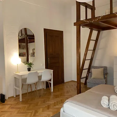 Romantic Centre Flat - Alexandra * Budapešť