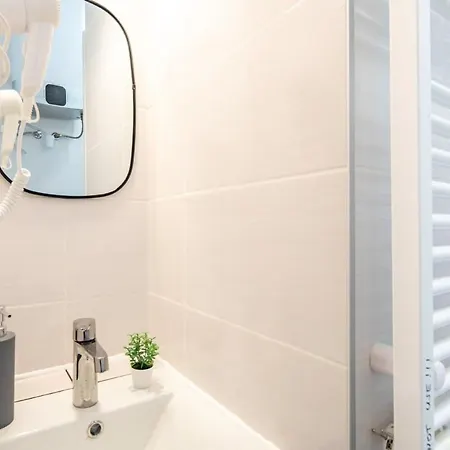 Extra - Mini Modern Apartment