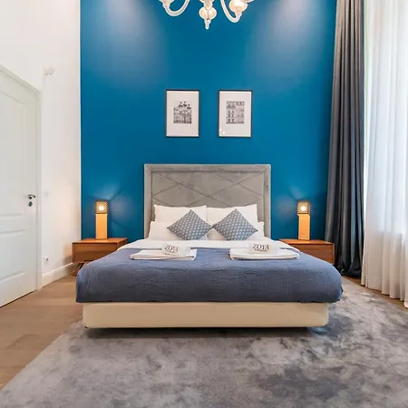 Zoya Luxury Budapest