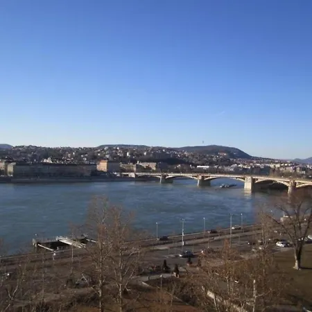 Apartment Penthouse Mit Donaublick *