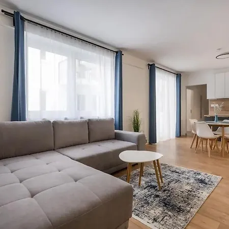 The Rose Garden Apartment *