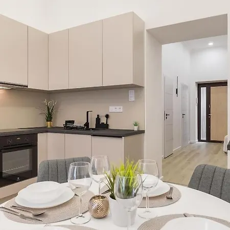 Deluxe Retreat - Free Parking * Budapest