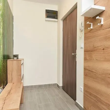Bb23 New Flat Apartment *