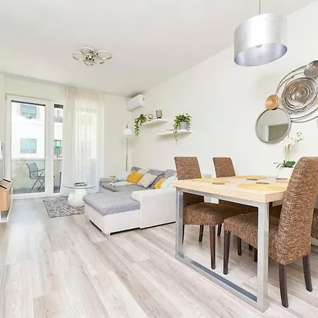 Bb23 New Flat Apartment