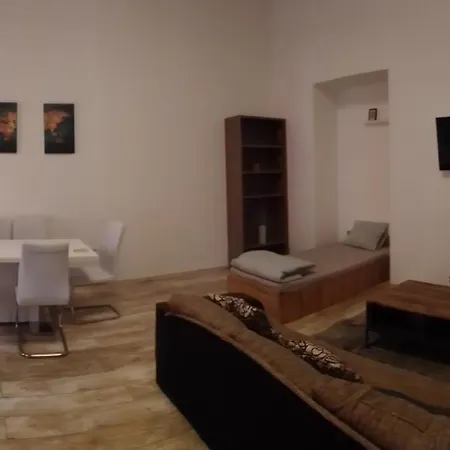 Viva * Budapest