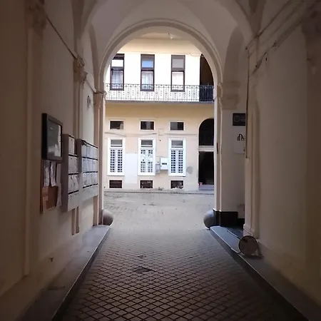 Viva Apartment