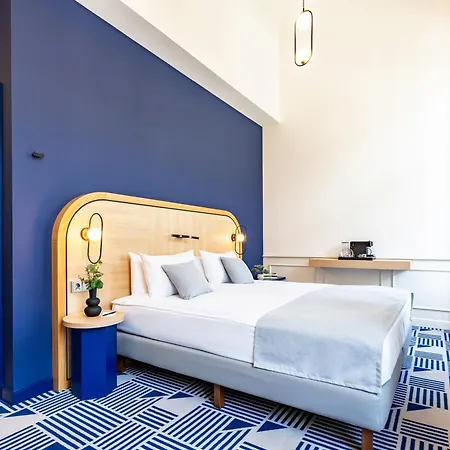 Hotel Oktogon Haggenmacher By Continental Group 4*