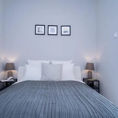 Super New With Air Conditioning Budapest