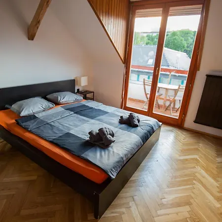 Huge 2 Bedroom Flat With Stunning View - Close To Sziget Apartment