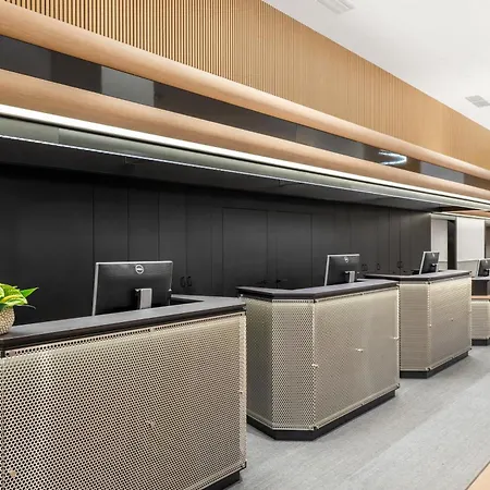 Ξενοδοχείο Danubius Hungaria Center 4*