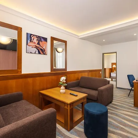 Hotel Carlton Buda Castle Budapešť