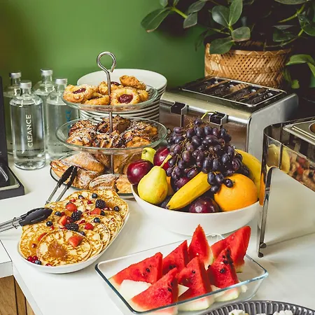 Florin Aparthotel