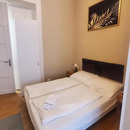 Bed & Breakfast Treestyle Deluxe