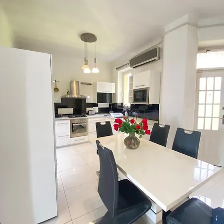 Apartman Penthouse In The Castle *